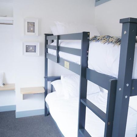 Sunset View, 2 Bedrooms In The Heart Of Holt With Parking エクステリア 写真