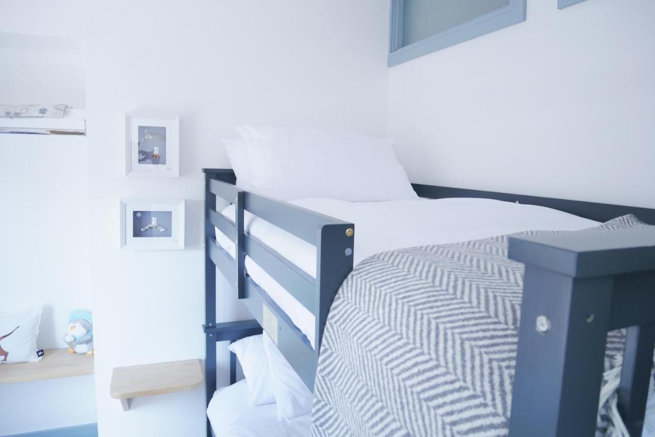 Sunset View, 2 Bedrooms In The Heart Of Holt With Parking エクステリア 写真
